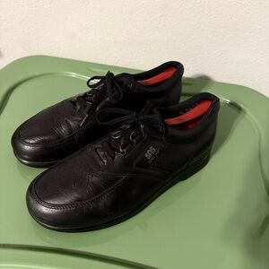 SAS Time Out Men's 8 W Black Leather Walking Shoes Comfort Sneakers Wide USA